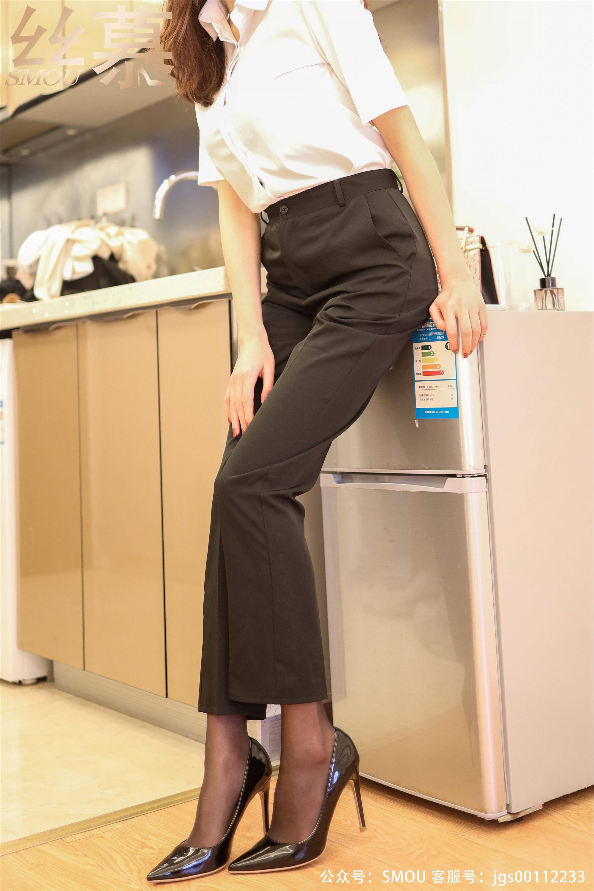 丝慕写真 SM451 天天一元 模特：泡芙《裤里丝小tip》